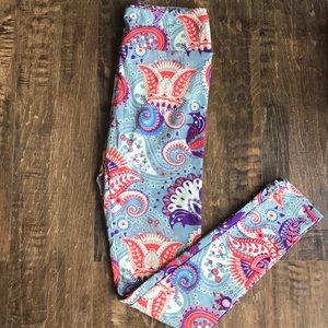 Lularoe OS paisley leggings NWT